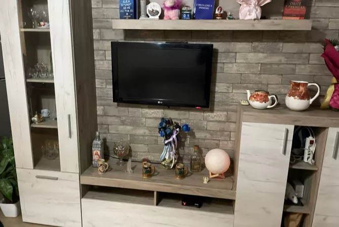 Shtepi me qera Apartament ne Tirane, 2+1, Mobilimi E mobiluar, Pagesa 580  Euro.