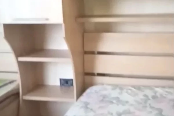 Shtepi me qera Apartament ne Tirane, 2+1, Mobilimi E mobiluar, Pagesa 600  Euro.