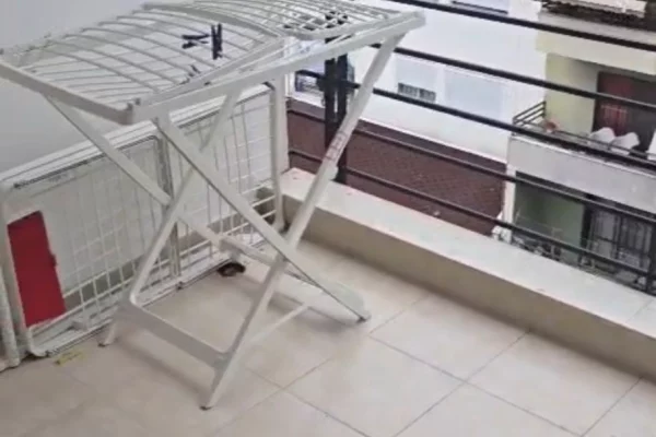 Shtepi me qera Apartament ne Tirane, 1+1, Mobilimi E mobiluar, Pagesa 40,000  Leke.