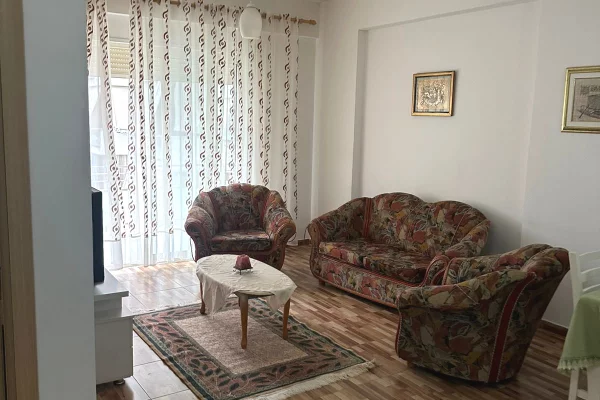 House for Rent 1+1 in Tirana - 45,000 Leke