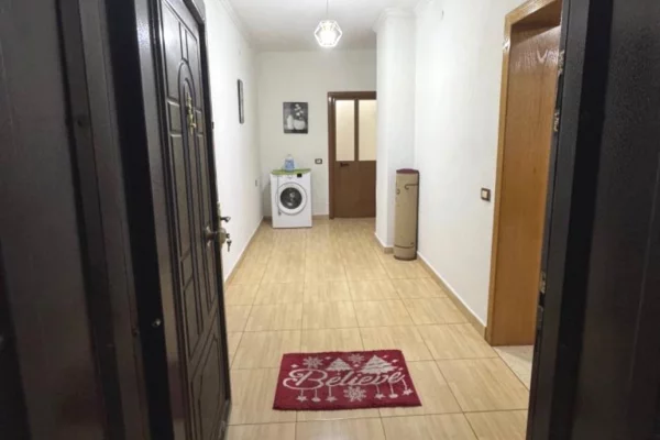 House for Rent 2+1 in Tirana - 45,000 Leke