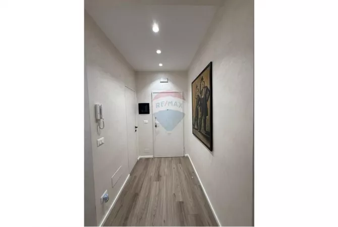 Shtepi ne shitje Apartament ne Tirane, 2+1, Mobilimi E mobiluar, Pagesa 190,000  Euro.