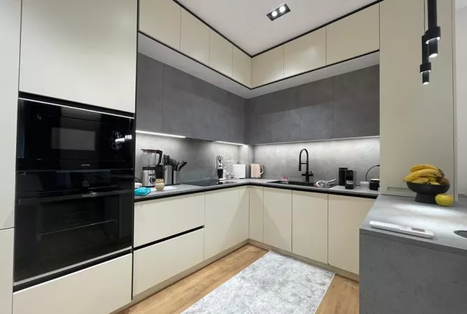 Shtepi ne shitje Apartament ne Tirane, 2+1, Mobilimi E mobiluar, Pagesa 360,000  Euro.