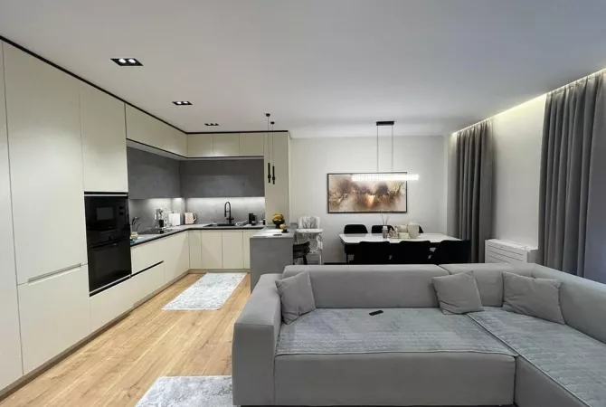 Shtepi ne shitje 2+1 ne Tirane - 360,000 Euro