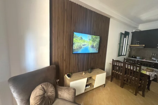 Appartamento in vendita a Durazzo 1+1, Arredato