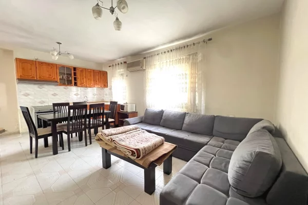 Apartament 2+1 per shitje te rruga Bardhyl