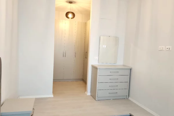 Shtepi me qera Apartament ne Tirane, 1+1, Mobilimi E mobiluar, Pagesa 50,000  Leke.