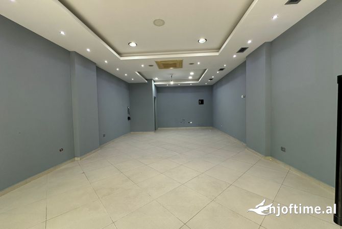 Business Property in Sale 1+1 in Tirana - 132,000 Euro