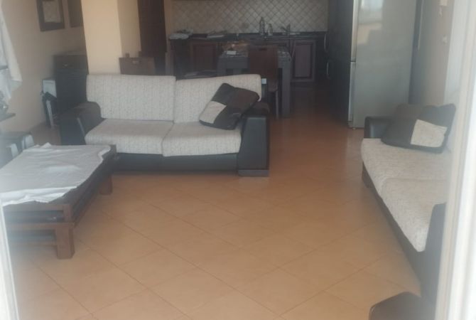 Shtepi me qera Apartament ne Tirane, 2+1, Mobilimi E mobiluar, Pagesa 50,000  Leke.