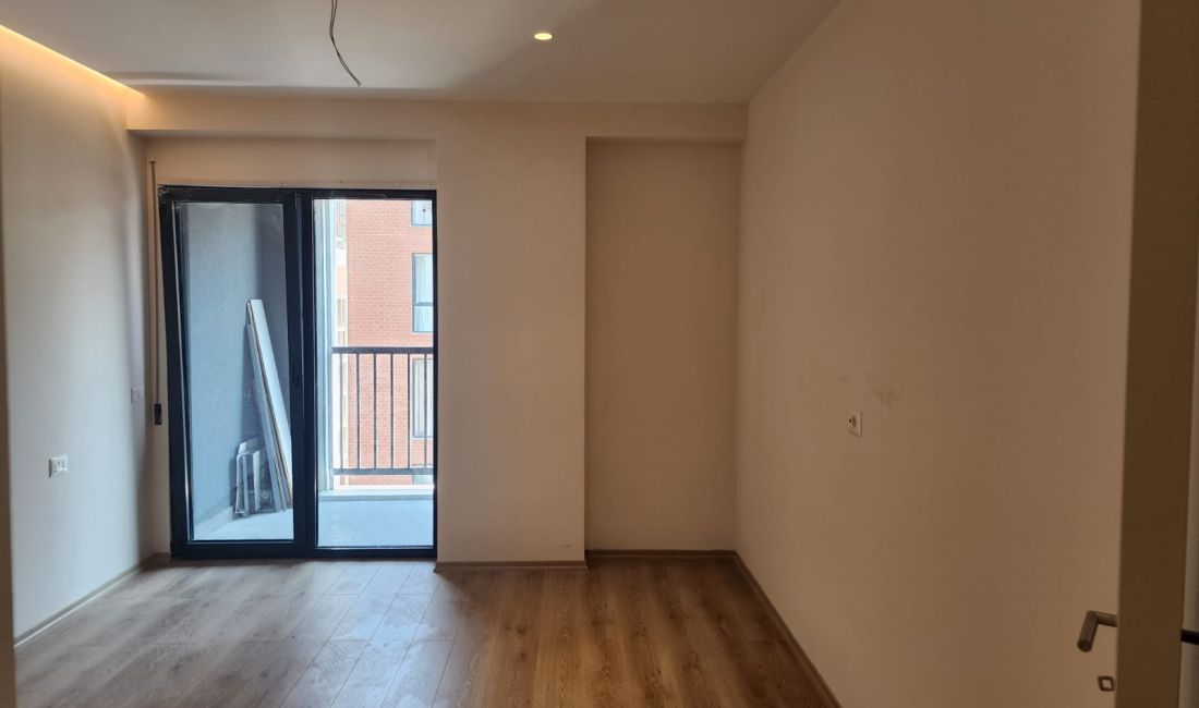 Shtepi me qera Apartament ne Tirane, 2+1, Mobilimi Bosh, pa mobiluar, Pagesa 500  Euro.