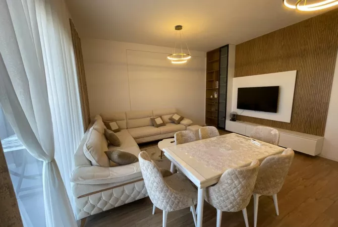 Jepet me qira Apartament 2+1 ne Selit 