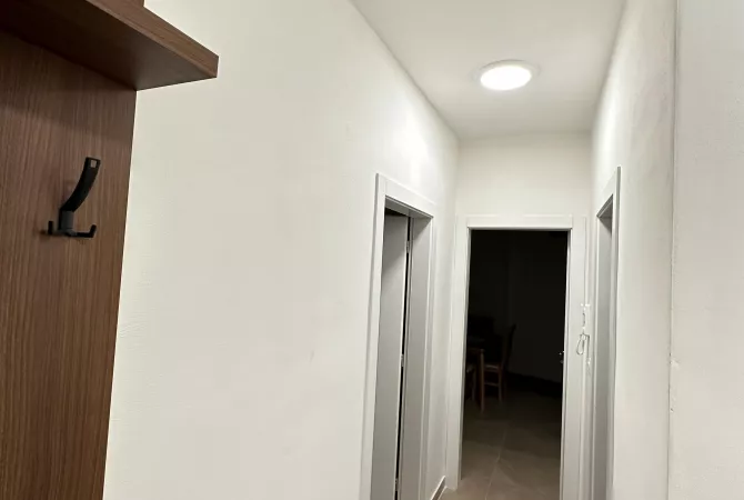 Appartamento in affitto a Tirana 1+1, Arredato