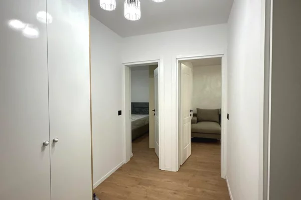 Shtepi me qera Apartament ne Tirane, 1+1, Mobilimi E mobiluar, Pagesa 500  Euro.