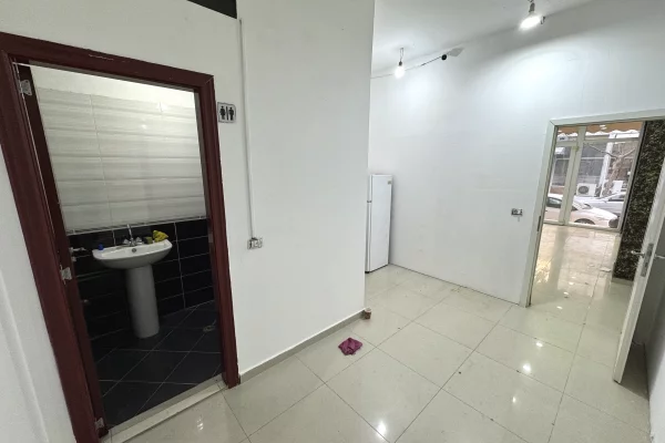 Ambient biznesi me qera 1+1 ne Tirane - 500 Euro