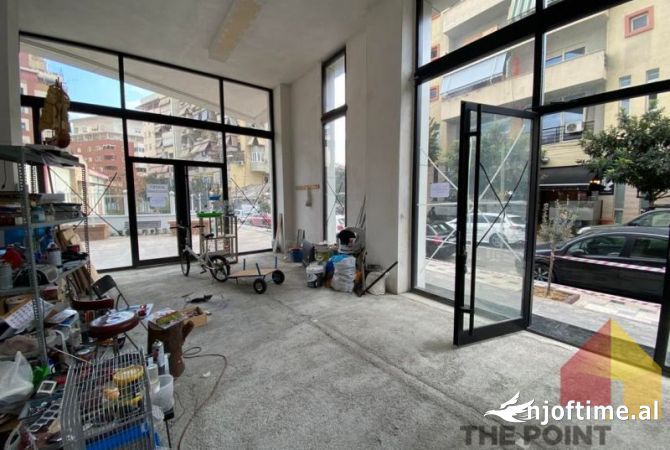 Ambient biznesi ne shitje 1+1 ne Tirane - 900,000 Euro