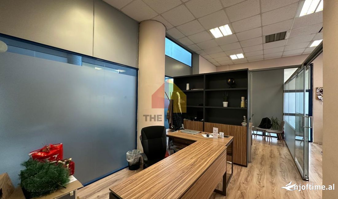 Zyre per shitje tek Sheshi Wilson