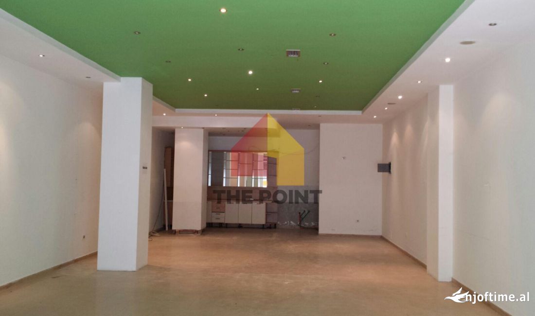 Shitje Dyqan ne Don Bosko - 125 m2