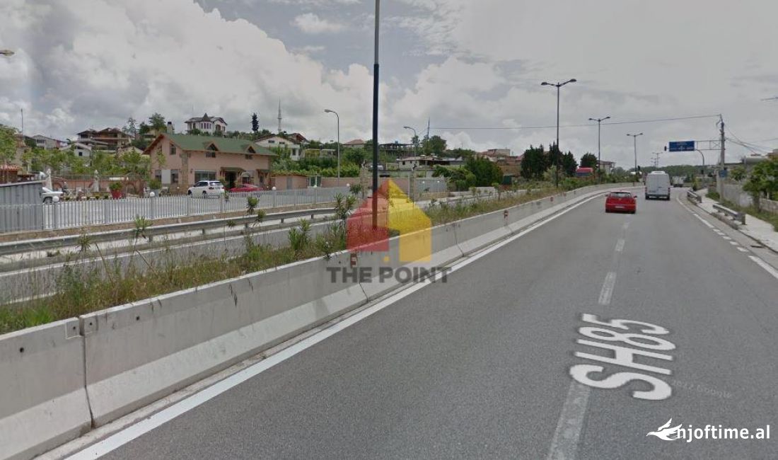 Shitet Toke Truall, 970m2, Rruga e Unazes, Durres