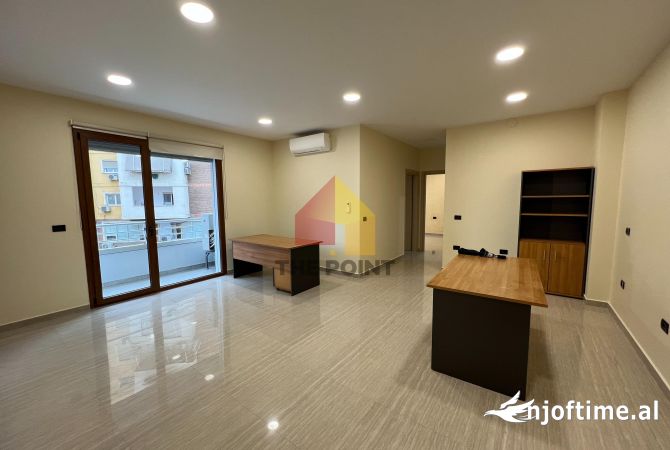 Zyre me qera prane Kompleksit Deliorgji