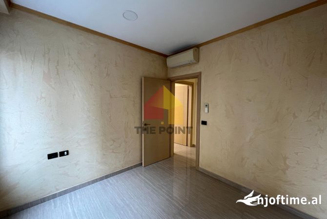 Zyre me qera prane Kompleksit Deliorgji