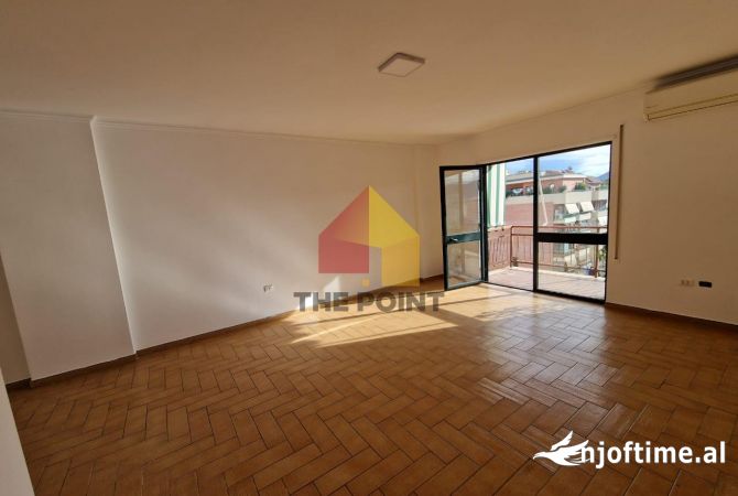 Ambient bisnesi me qera, 157m2, ne Bllok