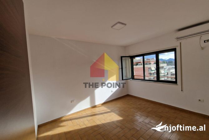 Ambient bisnesi me qera, 157m2, ne Bllok