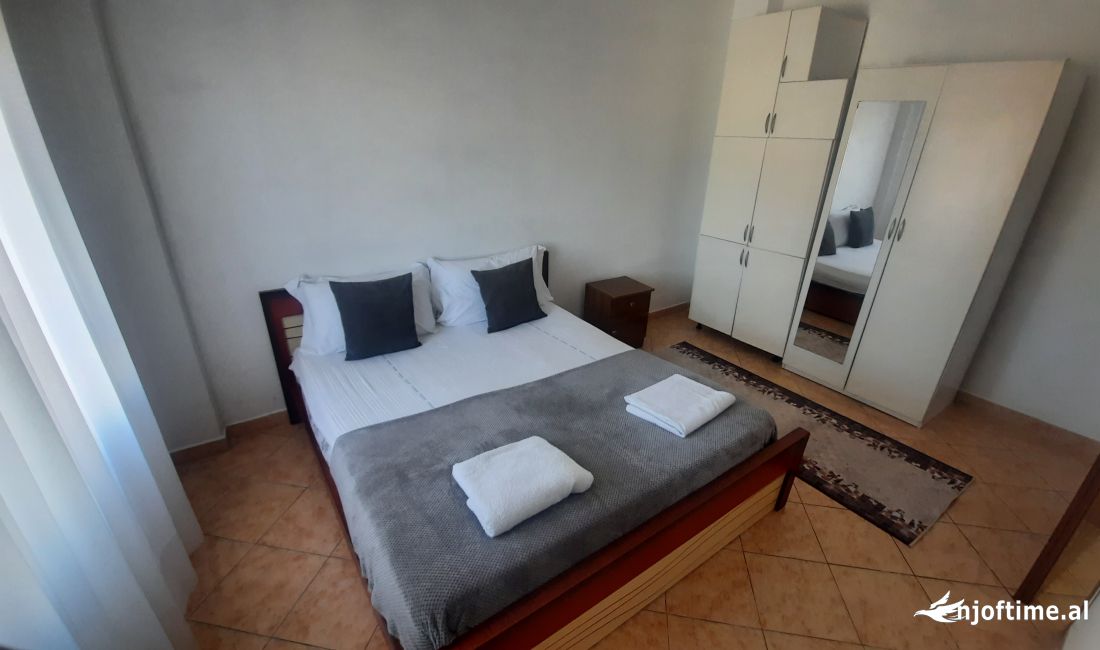 Appartamento in affitto a Tirana 1+1, Arredato
