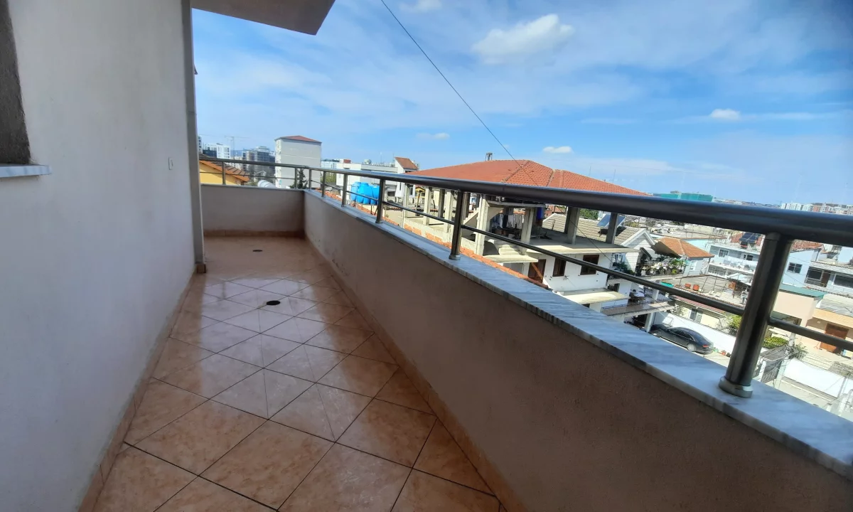 Shtepi me qera Apartament ne Tirane, 1+1, Mobilimi E mobiluar, Pagesa 350  Euro.