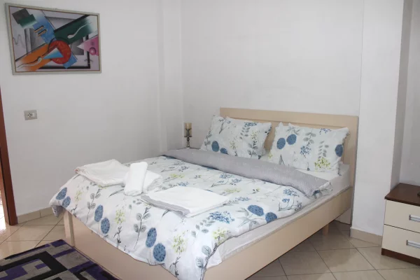 Shtepi me qera 1+1 ne Tirane - 360 Euro