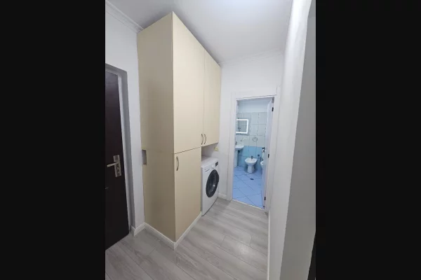 Appartamento in vendita a Tirana 1+1, Arredato