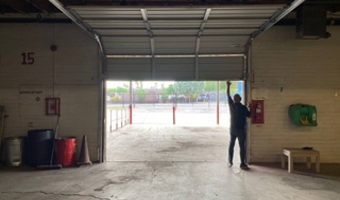 Magazine Me Qera Tek Kodra Priftit  