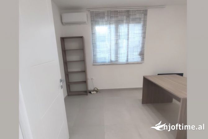 JEPET ME QIRA Apartament 2+1 per Zyra 📍Myslym Shyri