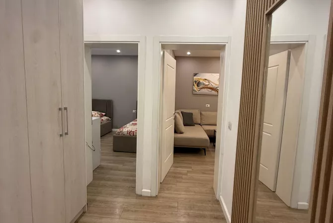 Appartamento in affitto a Tirana 1+1, Arredato