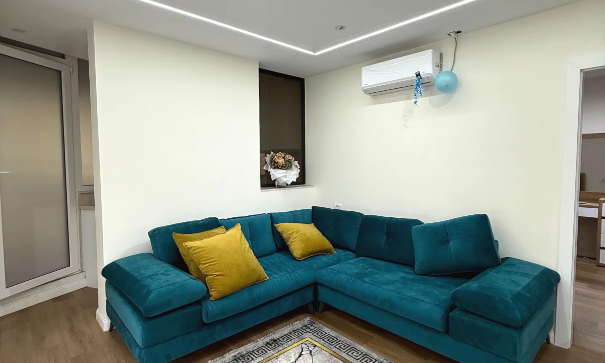 Shtepi me qera Apartament ne Tirane, 2+1, Mobilimi E mobiluar, Pagesa 65,000  Leke.