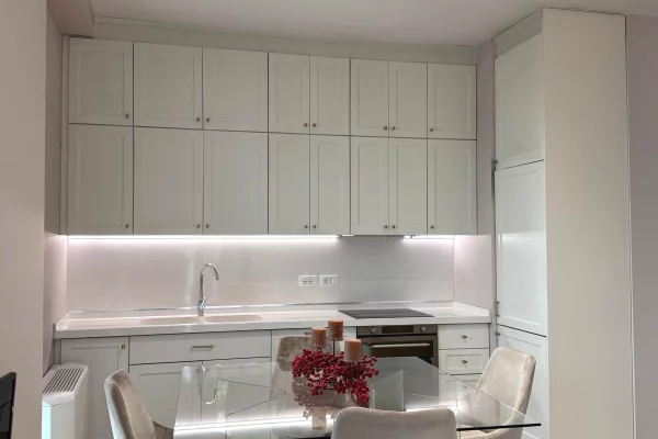 Appartamento in affitto a Tirana 2+1, Arredato