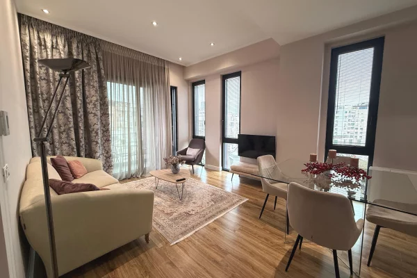 Casa in affitto 2+1 a Tirana - 1,500 Euro