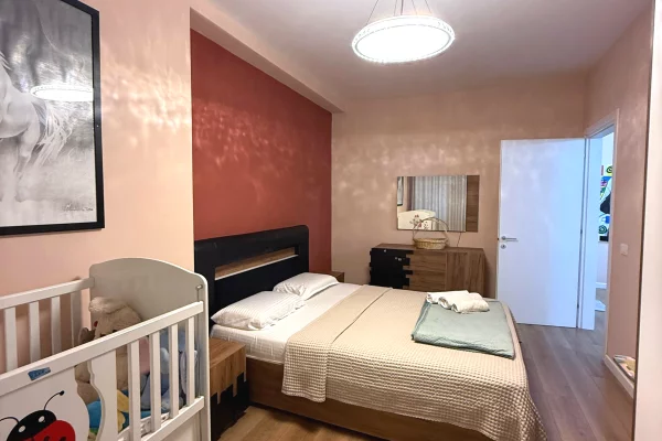 Appartamento in affitto a Tirana 1+1, Arredato