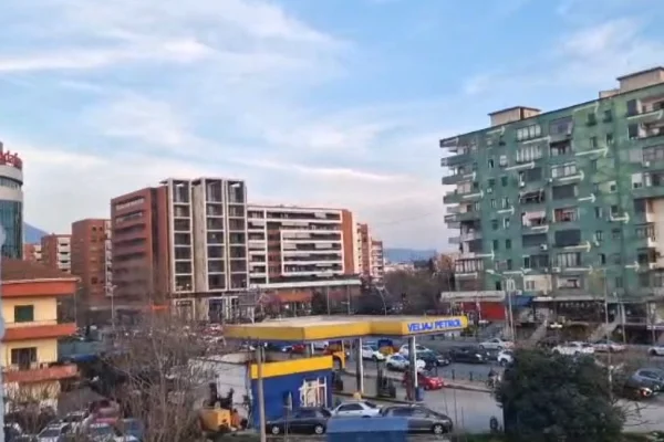 Shtepi me qera Shtepi Private ne Tirane, 1+1, Mobilimi E mobiluar, Pagesa 330  Euro.