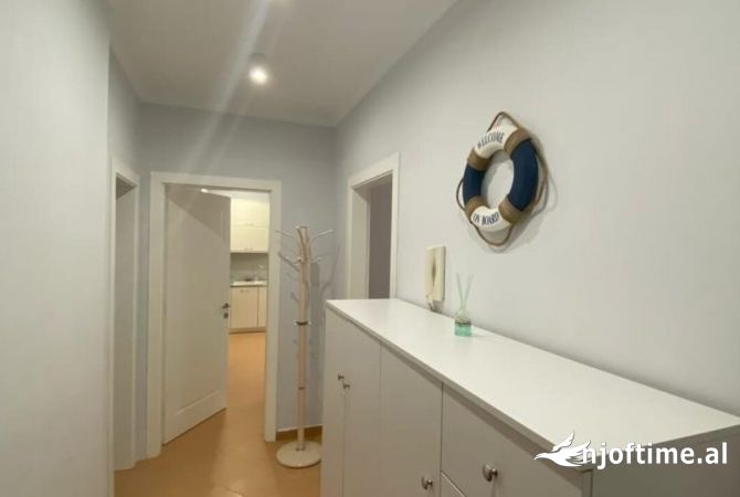 Shtepi ne shitje Apartament ne Durres, 1+1, Mobilimi E mobiluar, Pagesa 73,000  Euro.
