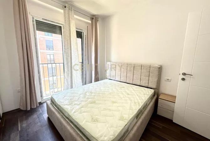 Shtepi me qera Apartament ne Tirane, 2+1, Mobilimi E mobiluar, Pagesa 550  Euro.