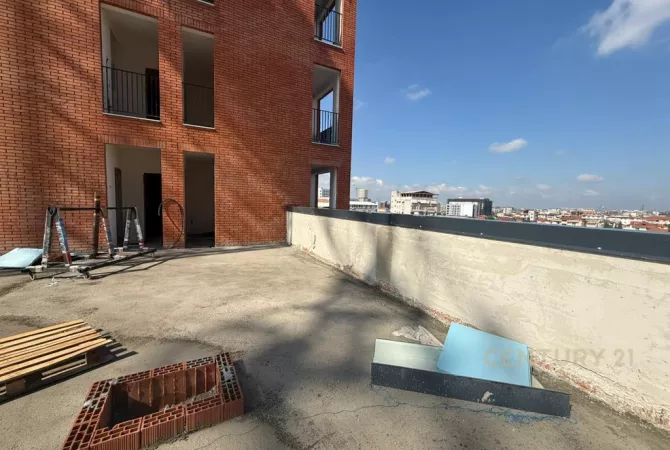 Shtepi ne shitje Apartament ne Tirane, 1+1, Mobilimi E mobiluar, Pagesa 157,820  Euro.