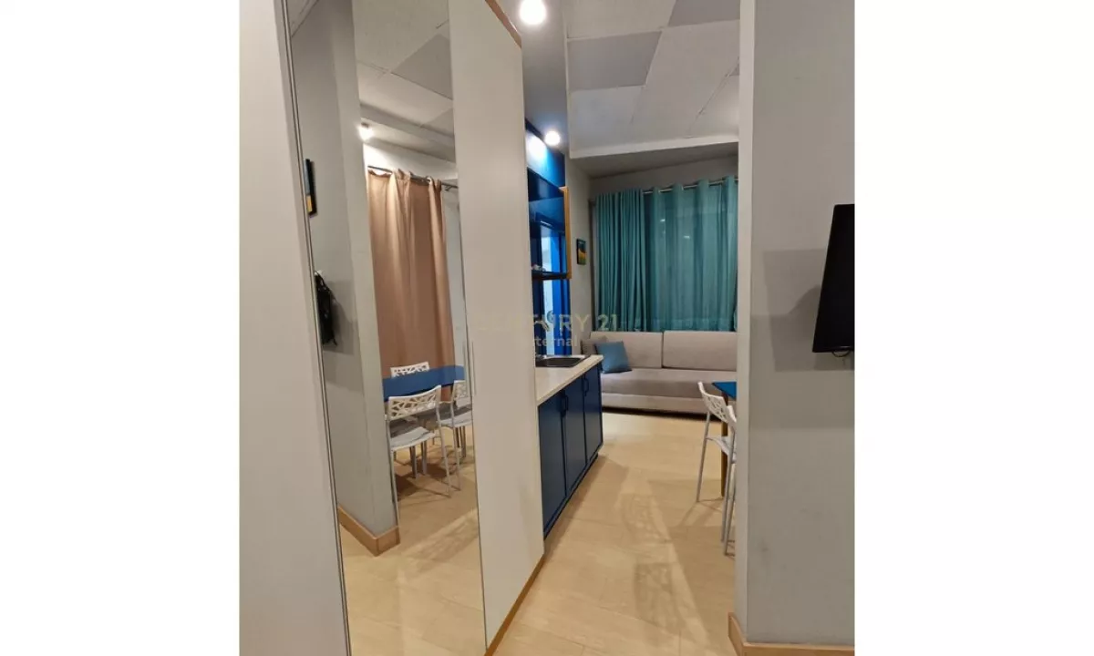 Shtepi ne shitje Apartament ne Tirane, Garsoniere, Mobilimi E mobiluar, Pagesa 117,000  Euro.