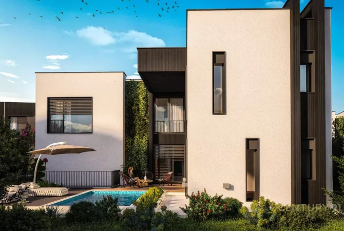 Shtepi ne shitje Vila Luksoze ne Tirane, 4+1, Mobilimi Bosh, pa mobiluar, Pagesa 1,150,000  Euro.