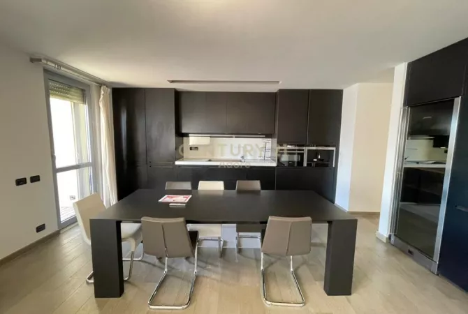 JEPET ME QIRA APARTAMENT PER ZYRE TEK TORRE DRINI, NE QENDER TE TIRANES