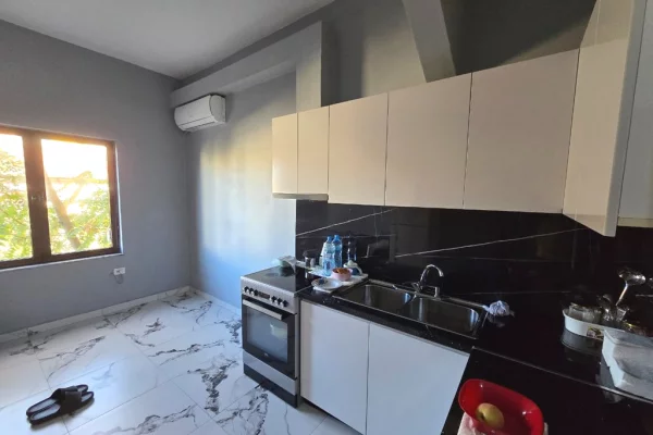 APARTAMENT 1+1 PER SHITJE TEK MEDRESEJA!