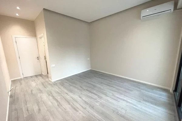 Shtepi ne shitje Apartament ne Tirane, 2+1, Mobilimi E mobiluar, Pagesa 340,000  Euro.