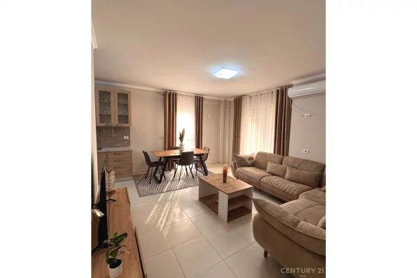 APARTAMENT 2+1 ME QERA PRANE PROKURORISE SE TIRANES!