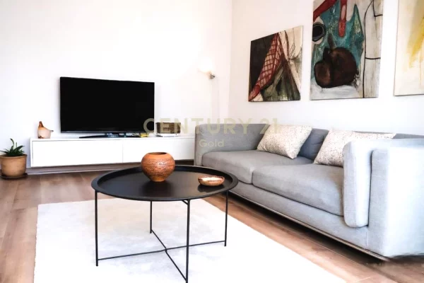 Shtepi me qera Apartament ne Tirane, 1+1, Mobilimi E mobiluar, Pagesa 650  Euro.