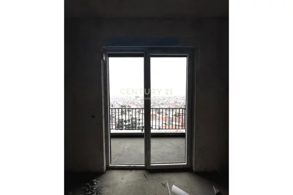 Shtepi ne shitje Apartament ne Tirane, 1+1, Mobilimi Bosh, pa mobiluar, Pagesa 91,000  Euro.