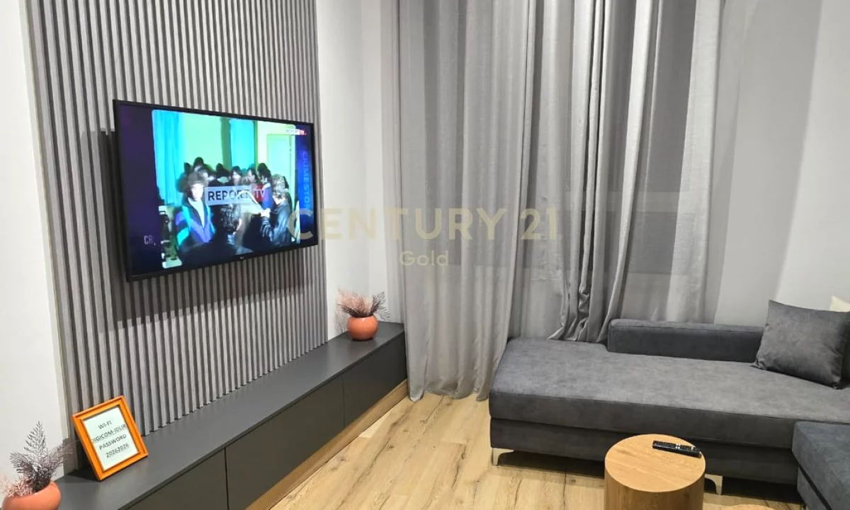 Shtepi ne shitje Apartament ne Tirane, 1+1, Mobilimi E mobiluar, Pagesa 164,000  Euro.